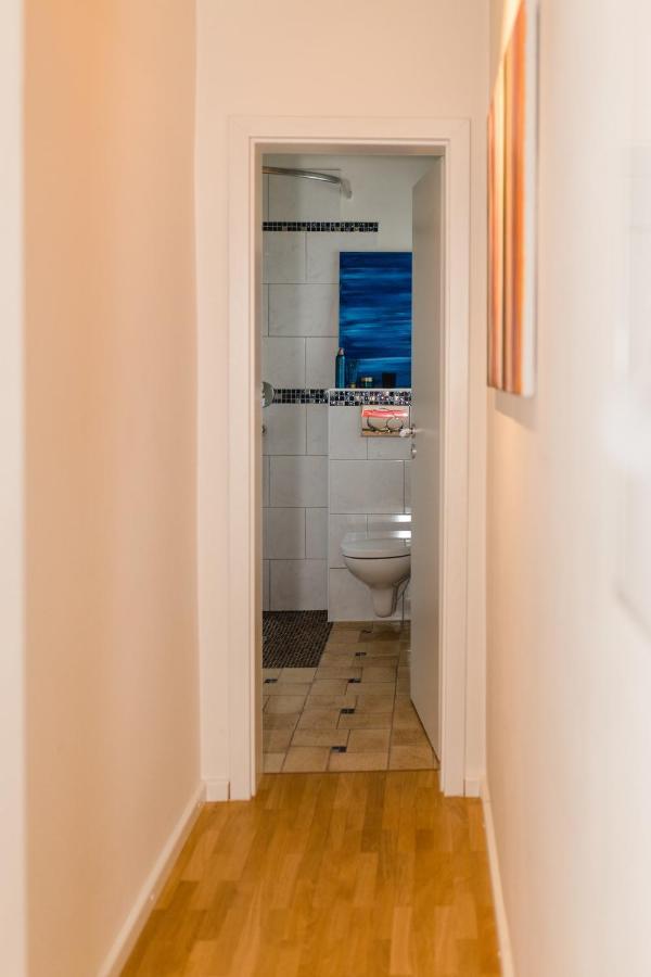 Modernes und gemütliches Designerzimmer Karlsbad Exterior foto