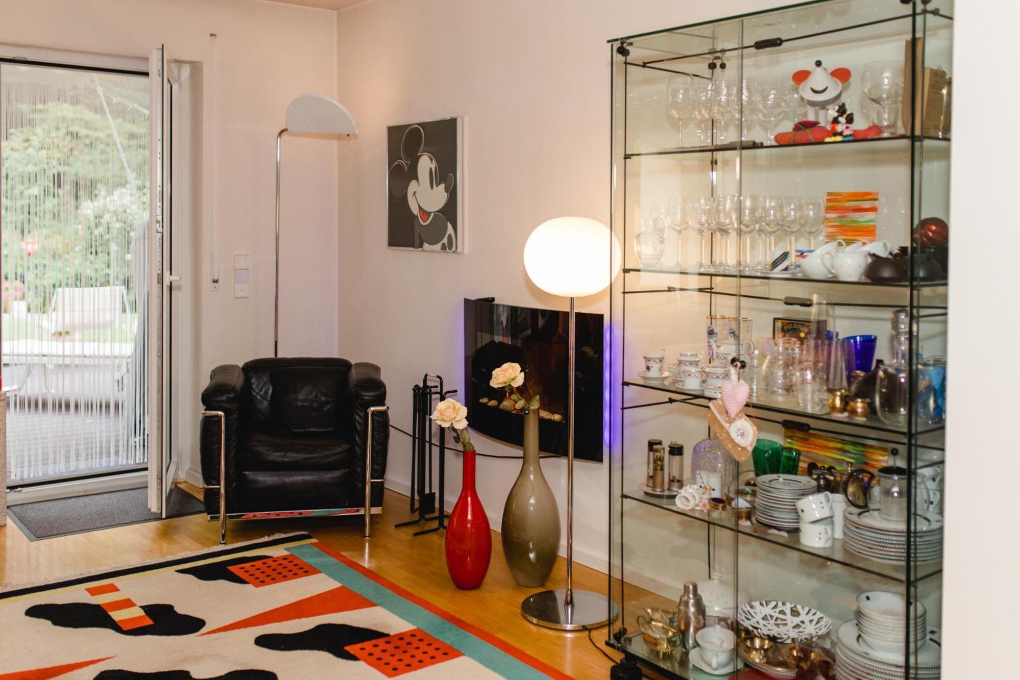 Modernes und gemütliches Designerzimmer Karlsbad Exterior foto